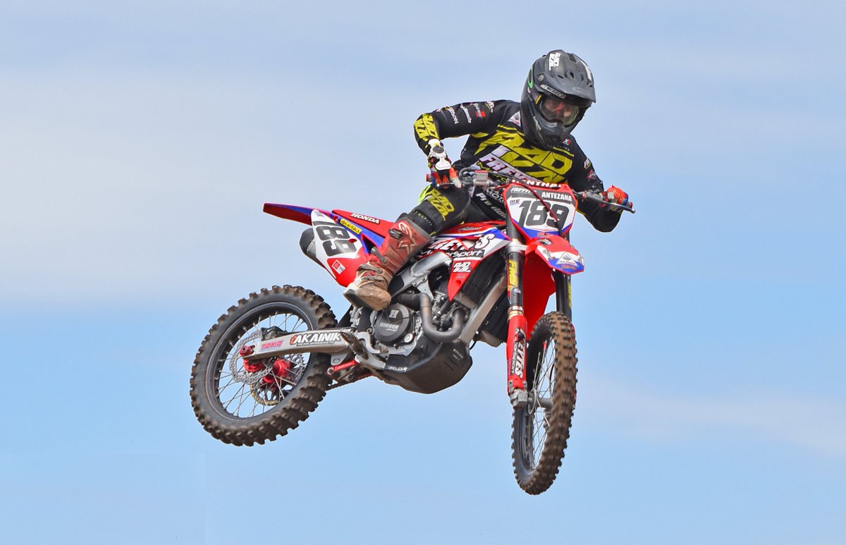 FuelUniverseTV's tweet photo. Final del Motocross Argentino en Trenque Lauquen – Análisis de Sergio Clot || https://t.co/YUwozNois3 ||
#MXArgentino #CONAM #Luzzardi #TrenqueLauquen #FUelUniverse https://t.co/GDXktWRzbm