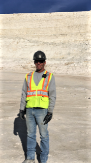 Epminerals's tweet photo. A man and his mine. Looks like a great Nevada blue sky day at the US Silica Fernley mine with Wes McKibben, mine supervisor. Fernley is known for all the amazing diatomaceous earth absorbents we produce there. Learn more: https://t.co/pSQ0WwHmzF #ussilica https://t.co/m7nnW1xi6A
