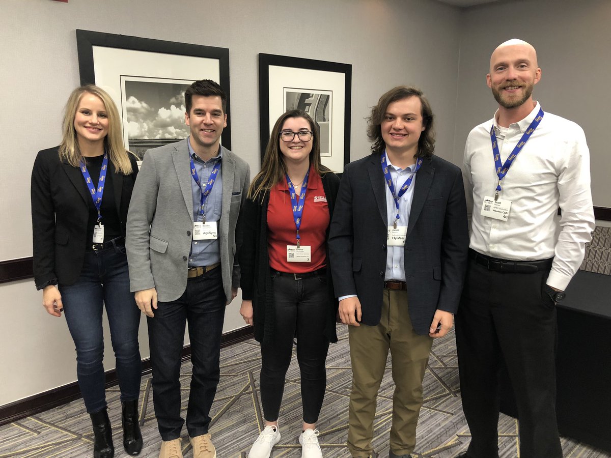 WaukeeAPEX's tweet image. Sharing at today’s Iowa IT Symposium about the workforce many of our business partners overlook - high school. Thanks to @leantechniques @agrisync @HyVee @stellarind for sharing your experiences with @WaukeeAPEX @APEX_WebTech! #APEXFamily