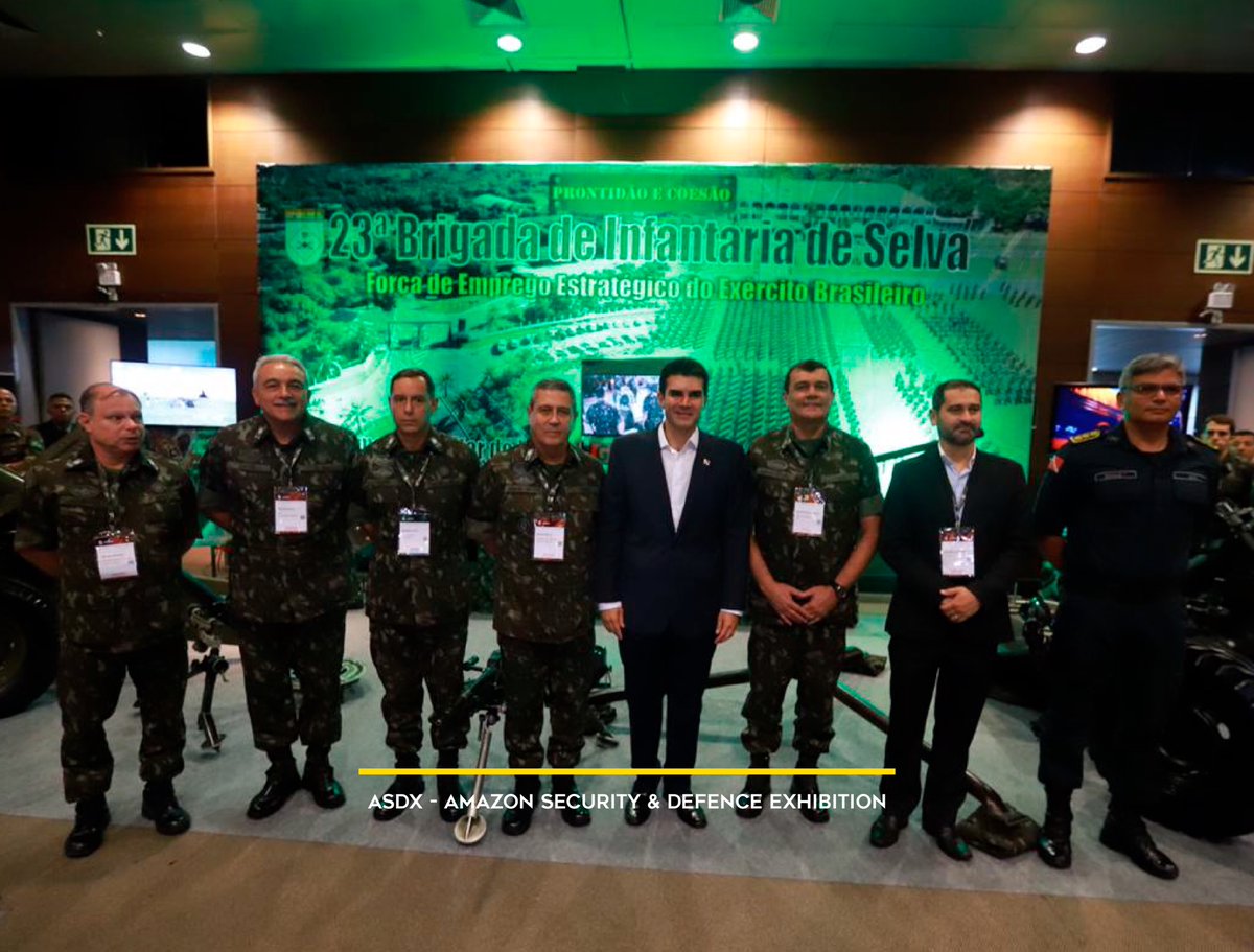 asdxbrazil's tweet photo. Nesta quinta-feira (14/11), tivemos a honra em receber o Sr. Governador do Estado do Pará Helder Barbalho, o Chefe do Estado-Maior do Exército General Braga Netto, e o General Paulo Sérgio do Comando Militar do Norte. 

#ASDX #Forest #Amazon #SegurancaPublica #Tecnologia https://t.co/1Cz3Qrq3We