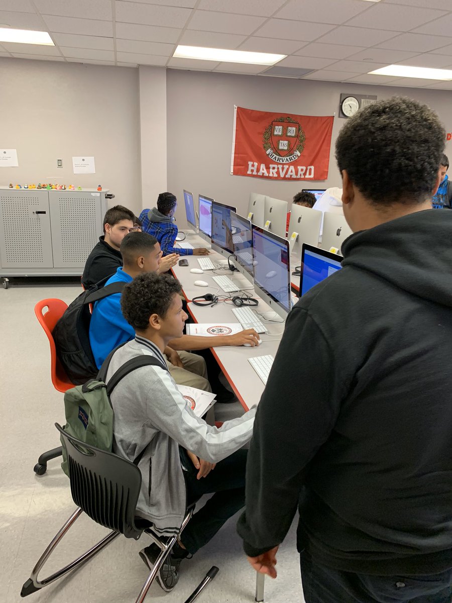 JoetteViggiano's tweet image. @miamisouthridgeshs @spartan_magnet #MagnetNight2019 is Dec. 4th @6 pm! #GamingDesignAnimation #AcademyOfHealthSciences #BusinessInnovationManagement #APCapstone #CodingAppDevelopment #CriminalJustice 🤔 It’s #YourChoiceMiami