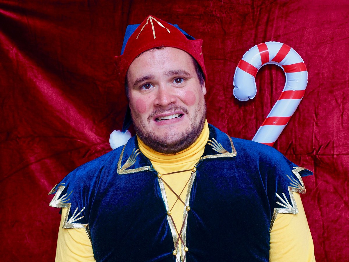 Planning a Christmas Work Party??

Come and see The Santaland Diaries - a darkly humorous account of the not-so-joyful season!

The show is 1hour long - leaving time for festive drinks too!

Sheffield 4th &amp; 5th Dec
theatredeli.co.uk/Event/enddatet…

London 16th Dec
system.spektrix.com/kingsheadtheat…