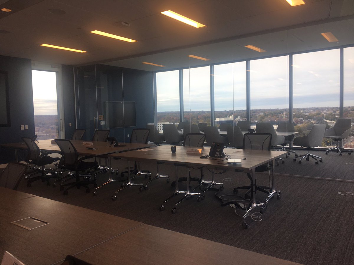 SternJD's tweet image. Exercising cyber &amp;amp; physical response/recovery during @NERC_Official  GridEx 5 with @VDEM @VaNationalGuard  @VSPPIO @VaDOT @VDHgov @VDSS &amp;amp; our partners from @DominionEnergy at their new state-of-the-art Storm Center. #GetReadyVA