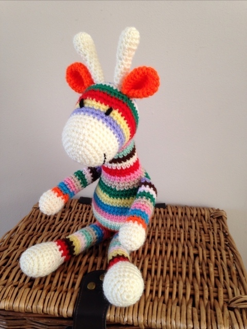Tanyawarren's tweet photo. Pick your own colour combination and have a super gift that is handmade to order! Colourful #giraffe  #UKHashtags #TWDA #UKSOPRO #mummybloggers #giftideas  https://t.co/lsDW2eI0v8 #etsy #atsocialmedia https://t.co/heiLB6BJZy