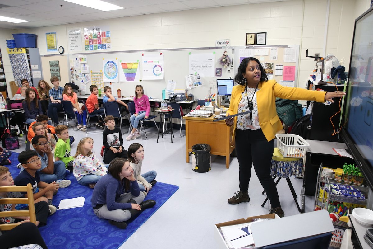 gatechengineers's tweet photo. This week, @GeorgiaTechISyE researcher Swati Gupta taught algorithm bias concepts to a class of 5th and 6th graders. #ProgressAndService
@fcboe @POGFayette
@AprilDeGennaro #SCREAMLab
@PeeplesFCBOE #pesrocketslead
Explore the research: https://t.co/ZRhoH9dCzK https://t.co/7WXVYFRjBi