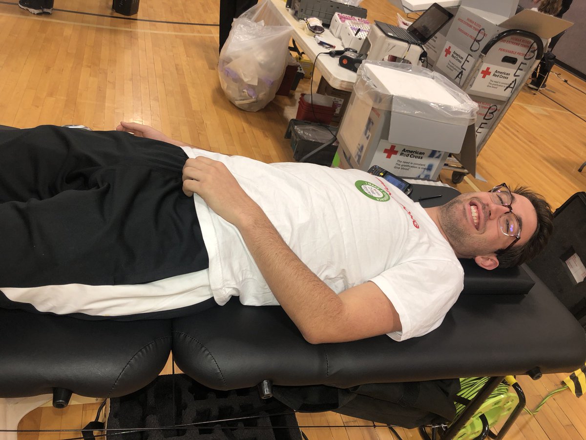 GenevaSAAC's tweet photo. Here are a few friendly faces that were happy to donate at the blood drive today! Great turn out today! Thanks so much for your donations! 🤠 https://t.co/fsWSVBGXvA