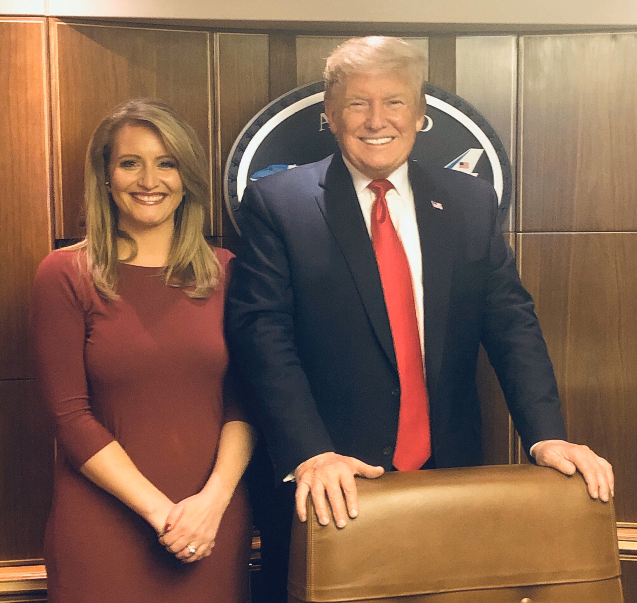 Jenna Ellis on Twitter: "Proud and honored to serve PRESIDENT DONALD TRUMP!  🇺🇸 "