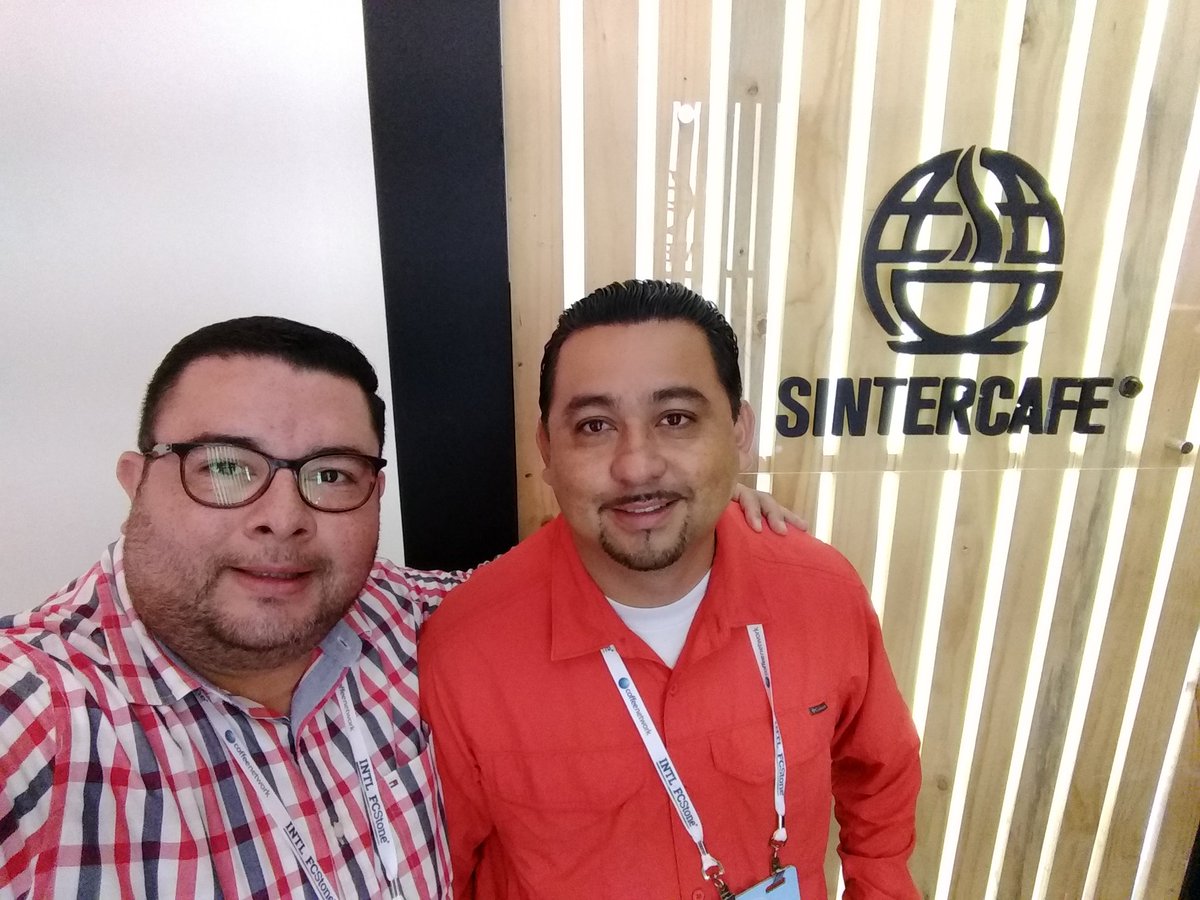 JRodriguezNic's tweet photo. Un gran placer poder acompañar en #SinterCafe 2019 a dos de nuestros clientes @acodea_ de #Nicaragua, #Cooperativa Ríos de Agua Viva y Cooperativa Sacacli. Productivas reuniones con compradores y financiadores se han llevado acabo, además de potentes ponencias. @sintercafe_cr https://t.co/pMd2FC2wZ7