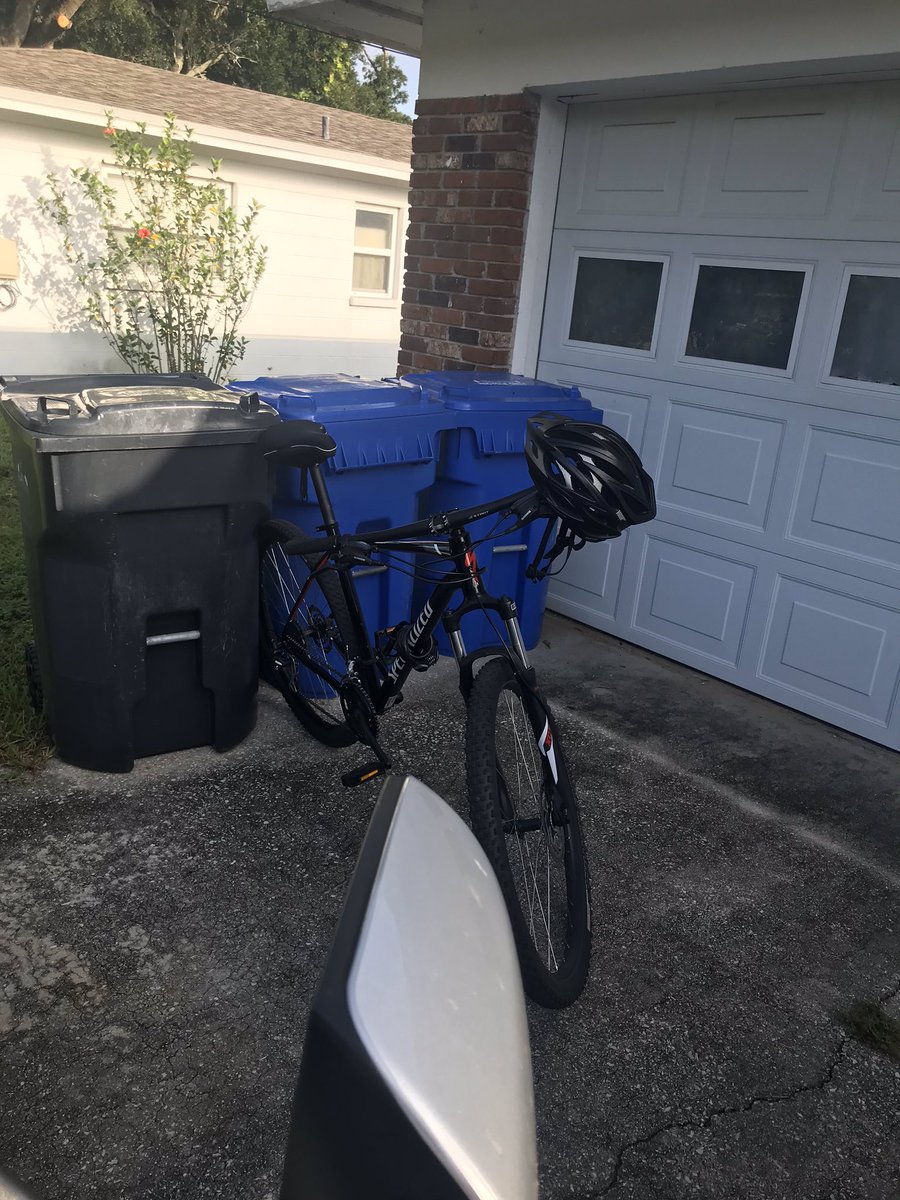 Red Head Race Chick (@elisabethkuhns) on Twitter photo 