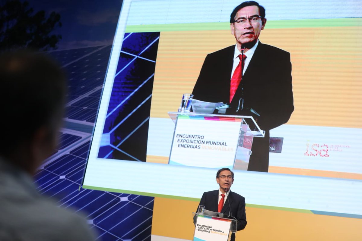 presidenciaperu's tweet photo. Presidente @MartinVizcarraC: Con el objetivo de consolidar a nuestro país como un referente en las energías renovables a nivel mundial, plantearemos organizar la “Cumbre Mundial de Energías Renovables”, en el marco de las celebraciones por nuestro Bicentenario en el 2021. https://t.co/ixKFaMVhLt