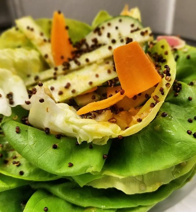 Remember to eat your greens! Super Grains Salad with a ginger vinaigrette is the best way to do so! ift.tt/33RNcBq