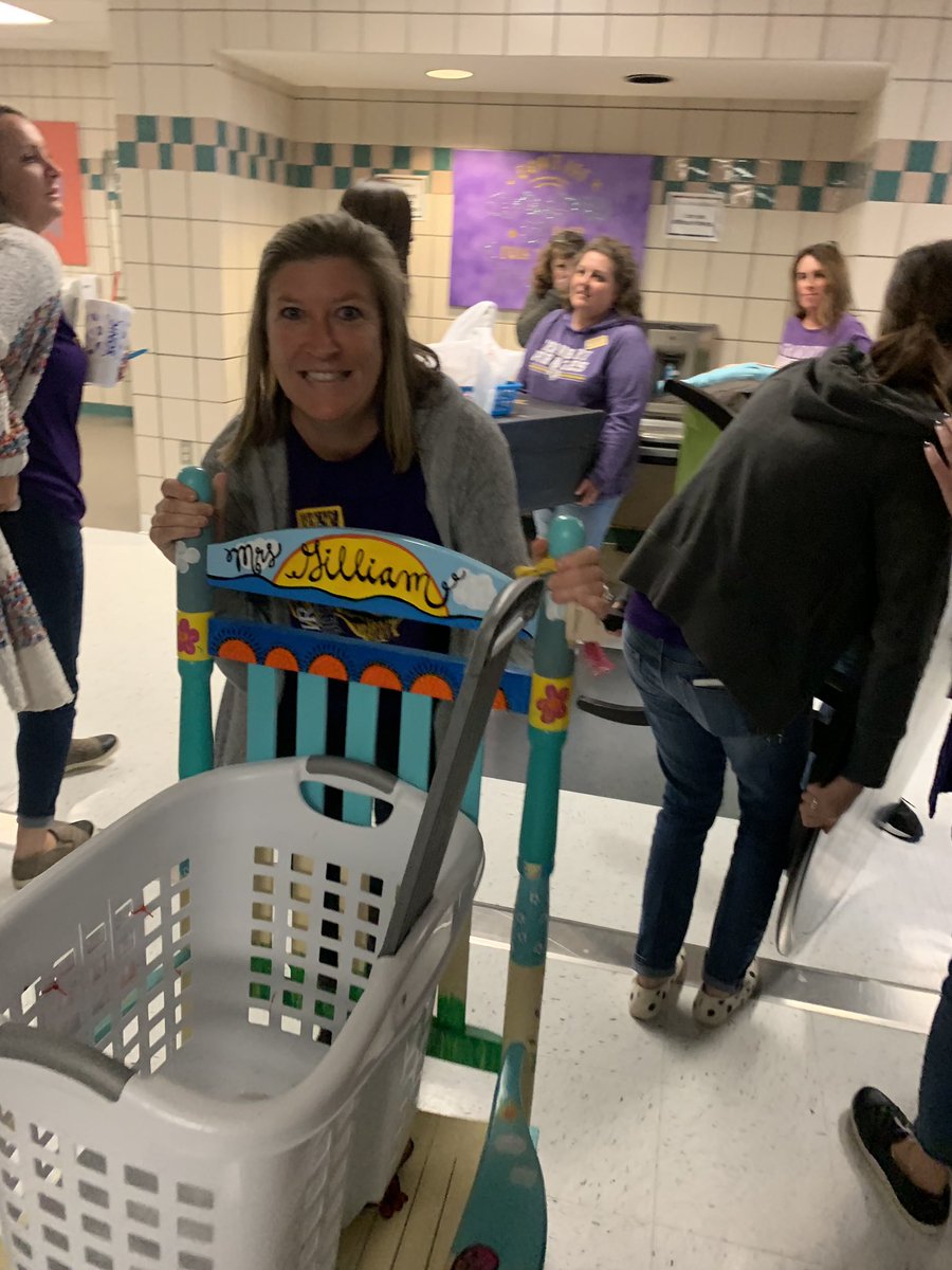 rileydeleon_'s tweet photo. Just WOW! Couldn’t be more thankful for all of our @ActonElementary staff pitching in to help @AngieGilliamAES and fix up our new rooms. Working hard after hours and with smiles on their faces! Love my work family 💜 https://t.co/YAfz5KHPoT