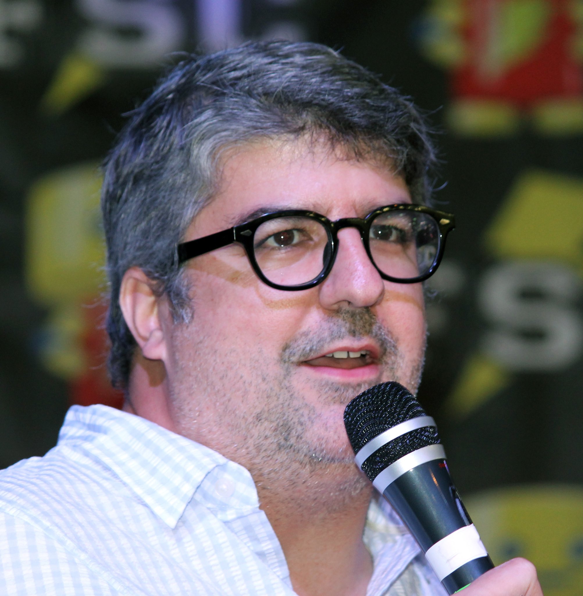 Happy 46th Birthday to stand-up comedian, actor, voice actor, and producer, Dana Snyder! 