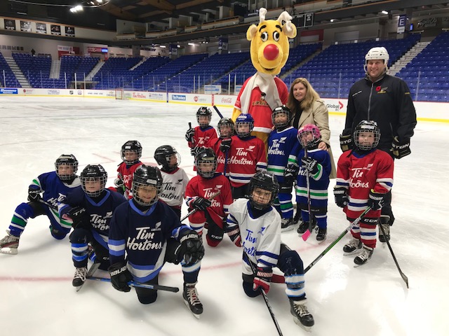 icbc's tweet photo. Today we attended the 2019 launch of @ORNose in Langley with @langleyminor. The success of ORN depends on its volunteers, who help keep roads safe over the holidays. For more information about ORN and how to volunteer, visit https://t.co/7iE7zK1NSB https://t.co/JPMULPy4Kt