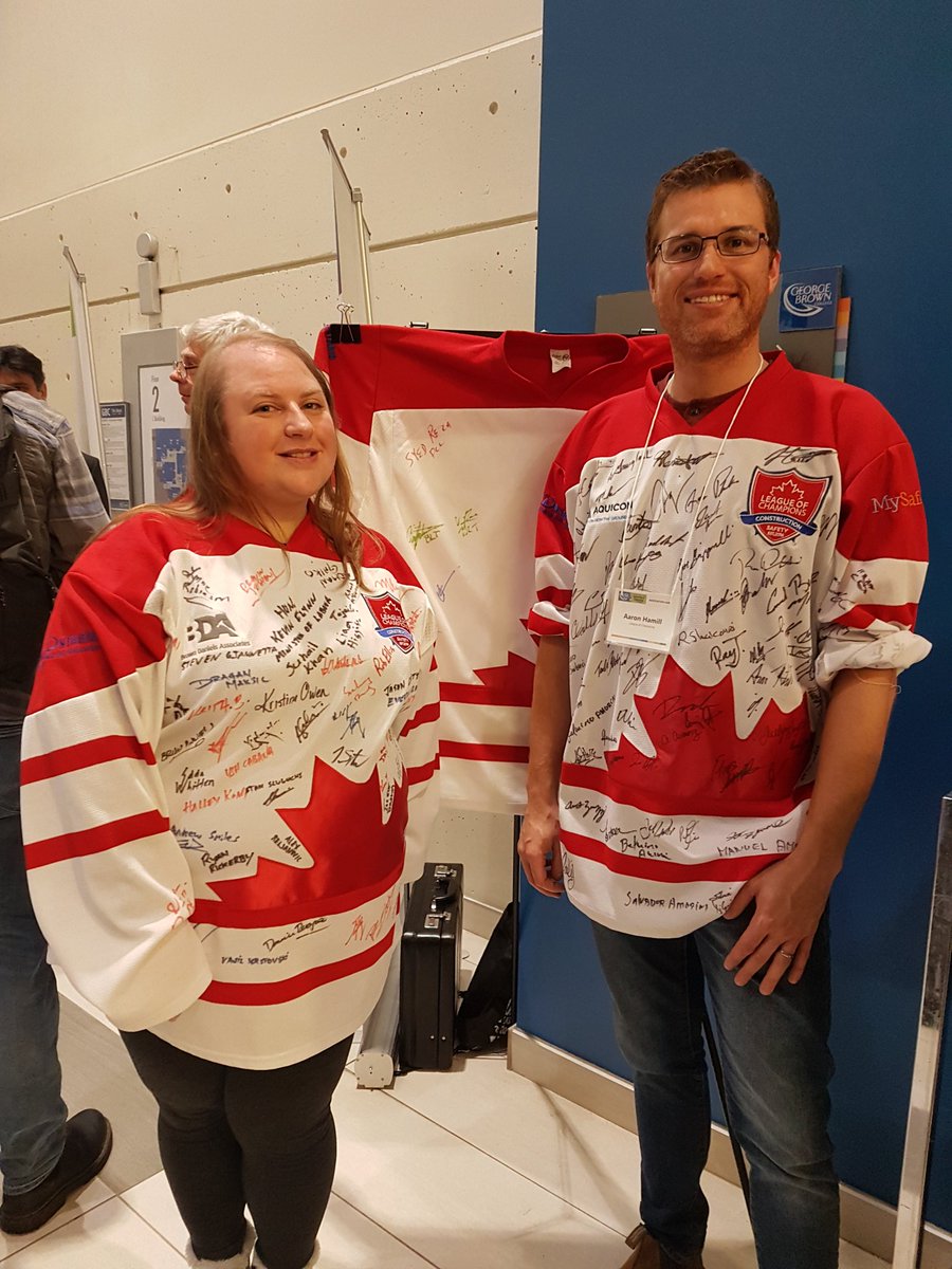 TheLOChampions's tweet image. The #LeagueofChampions at the @GBCollege Association Fair today. Thank you @CCETgeorgebrown for inviting us to the fair and to #LOC #SafetyChampions Melissa from #BDAInc. and @hamillaaron from #AquiconConstruction for sharing their knowledge and experience to the #CCET students.