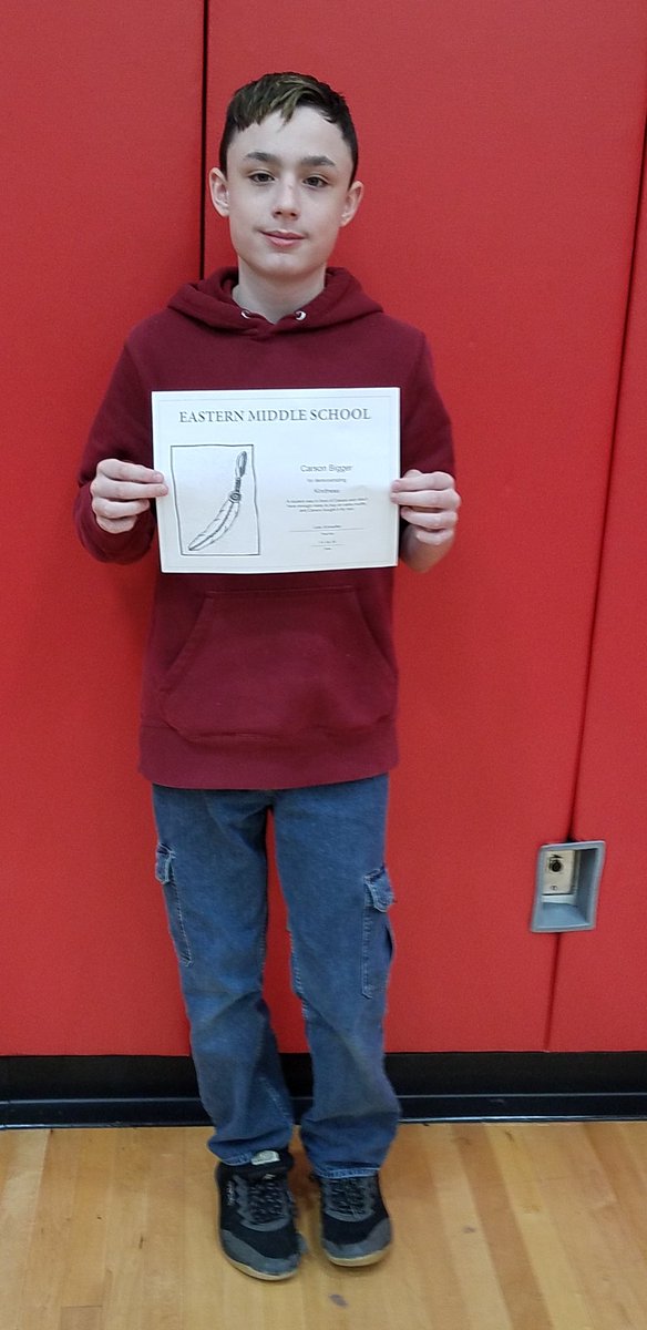 jordanrmichael's tweet photo. Feather Awards are flying out again at EMS! So proud of these students for going above and beyond what is expected of a Warrior and showing kindness to another! Great job, McKayla and Carson! #emsmagic #40developmentalassets https://t.co/4eex5akZEt