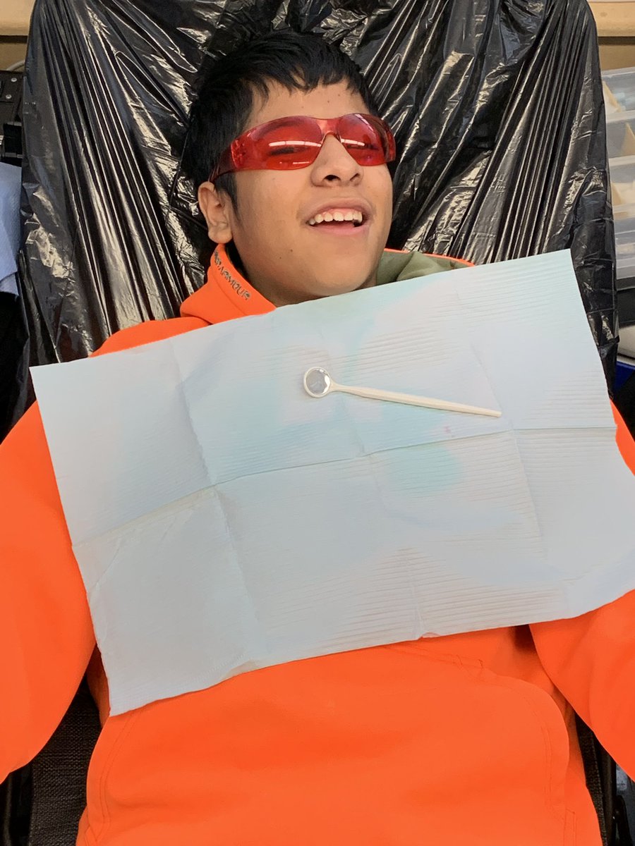 JoyRN6's tweet photo. See our sparkling smiles? The dentist came to Miner School today https://t.co/p7yvFioo8q