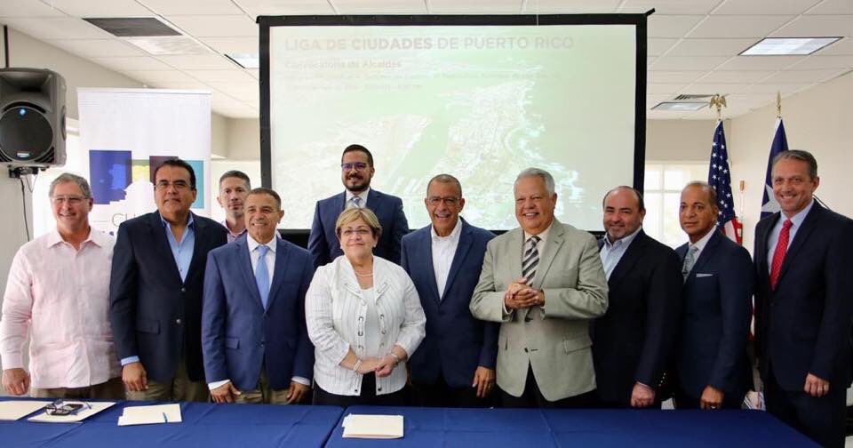 PonceCiudad's tweet photo. Mayor María “Mayita” Meléndez @mayitaalcaldesa is part of the Puerto Rican League of Cities @LigaCiudadesPR Board of Directors representing #Ponce, an organization that brings together mayors focused on achieving a better quality of life for Puerto Ricans.
#PonceSeTransforma https://t.co/yEj8rIehlX