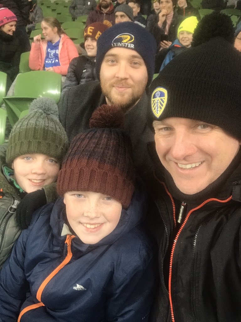 codgerlynch's tweet photo. #COYBIG @AVIVAStadium Having a ball at #IREvNZL https://t.co/E7eiqeBtHb