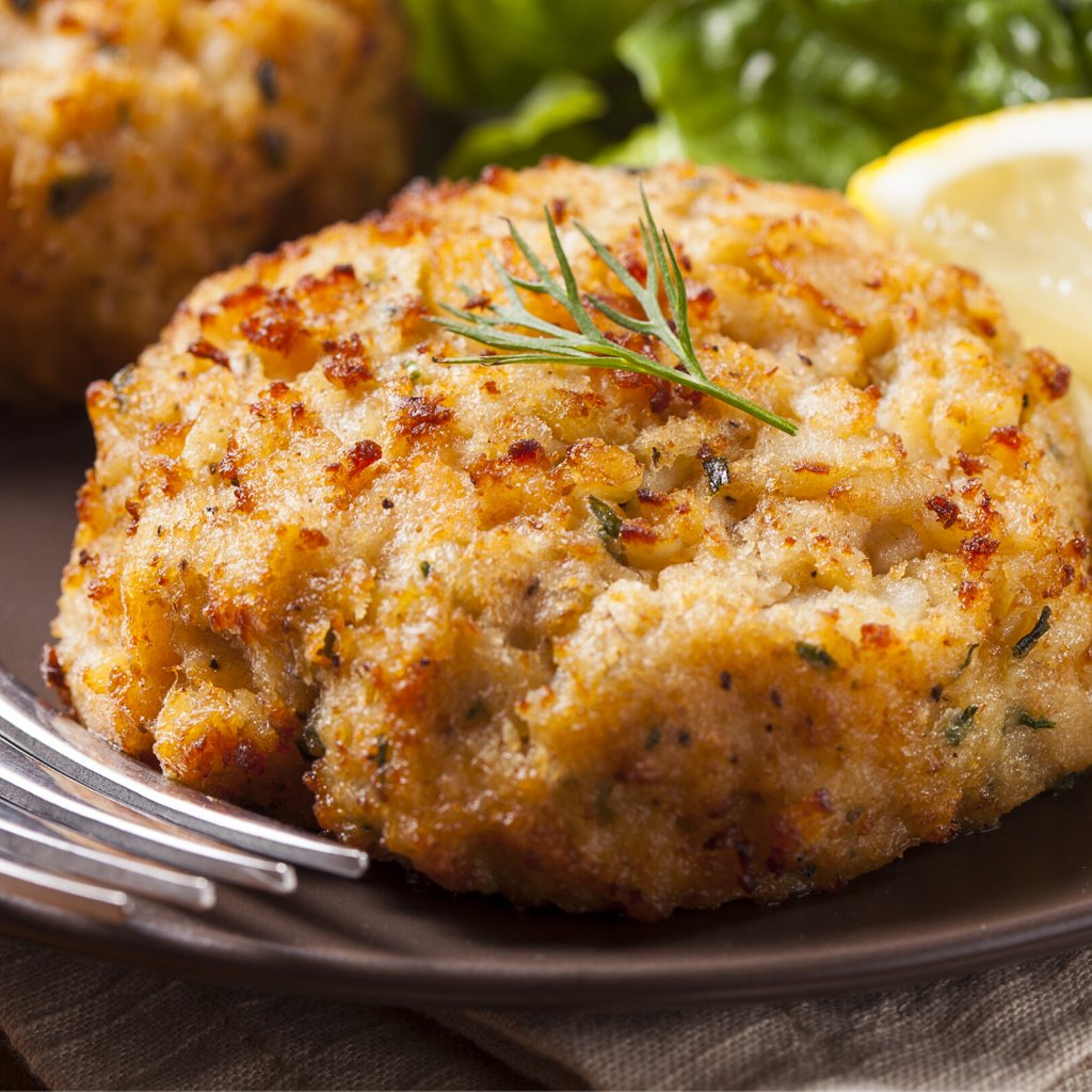 sync_exton's tweet image. Raise your hand 🙋‍♀️ if you're feeling crabby! 🦀

Our crab cakes are made with Sweet Apple Slaw and topped with Citrus Aioli. 😋