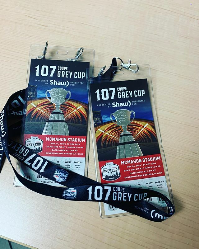 Congrats to Trevor Rosmus, who qualified for our grey cup ticket draw and won! Enjoy the game Trevor! 🏈 🌃 •
•
•
#mitsu #mitsubishi #canada #greycup #yyc #calgary #happy #fun ift.tt/2Koy8DT