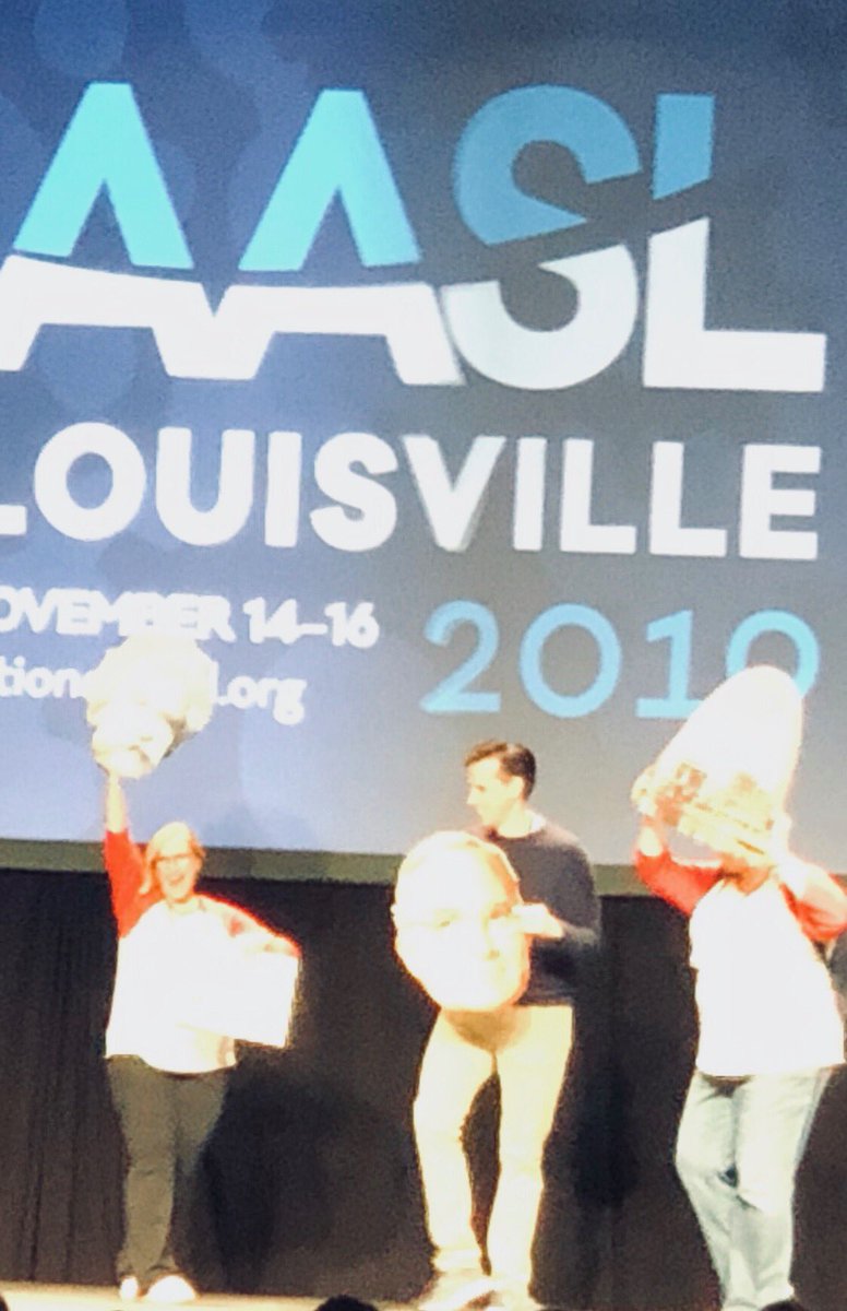 ⁦<a href="/merniemaestas/">Mernie</a>⁩ ⁦<a href="/Kingoflibrary/">Matthew King</a>⁩ ⁦<a href="/jenmillikan/">Jennifer Millikan</a>⁩ represent ⁦<a href="/MASLOnline/">MO School Librarians</a>⁩ at #AASL19 #soproud