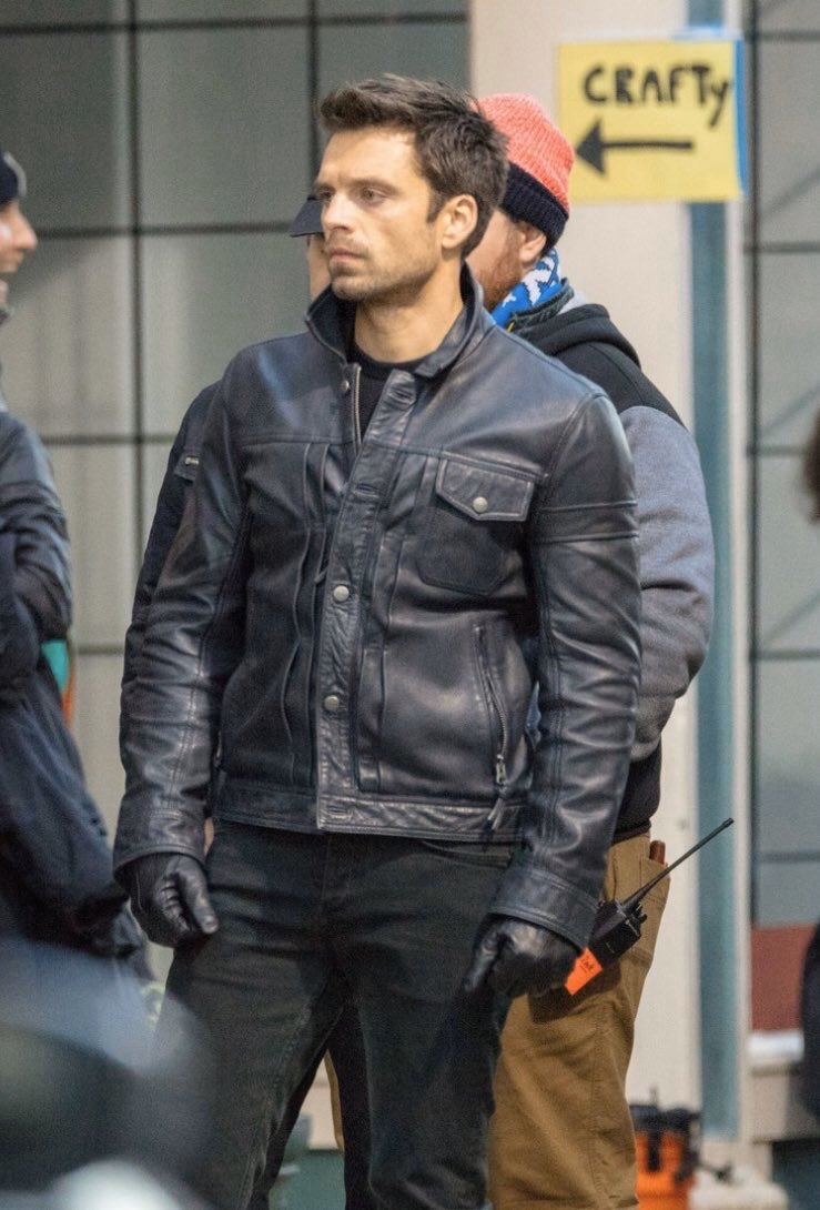 buckymatters's tweet photo. BUCKY BARNES!!!! I LIVE TO SERVE YOU!!!!!!!! https://t.co/r3ckDzHuxO