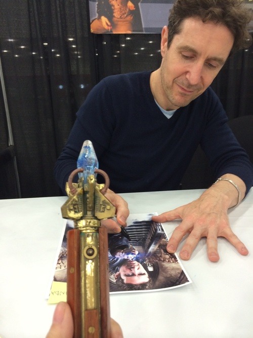 Happy Birthday to Paul McGann, who graciously handed my his sonic screwdriver and let me take a picture with it 