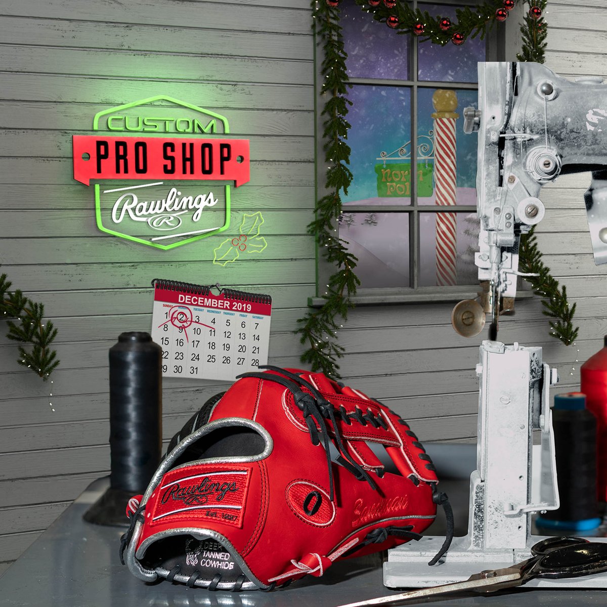 RawlingsSports's tweet photo. Order your #RawlingsCustom glove by Dec. 2 for guaranteed holiday delivery (12/24)! #TeamRawlings #CustomProShop https://t.co/3JRG9XfKAJ