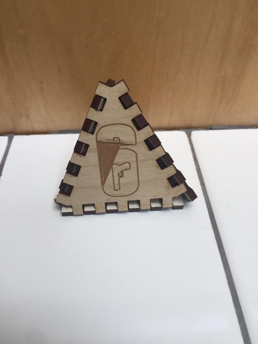 Iweargreen tweet media