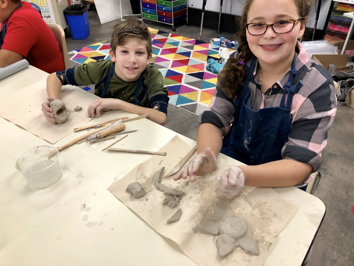 MrsLoucksWY_ART's tweet photo. These students cashed in 50 Dojo points for CLAY EXPLORATION time with ME today! They did a FANTASTIC job getting messy, creating, and exploring all things CLAY! #wyproud @MsJLSloan #wemakemesses #clayday https://t.co/hERy3930d8