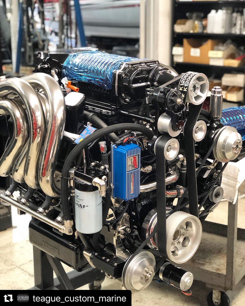 GatesNAmerica's tweet photo. #Repost teague_custom_marine (IG)

#teaguecustommarine #teaguepower #howardboats #howardsportdeck #howardcustomboats #deckboat #performance #marine #engines #parts #accessories #boatshop #enginebuilder #boatbuilder #whipplesuperchargers #whipplewednesday https://t.co/toE010ZnJb