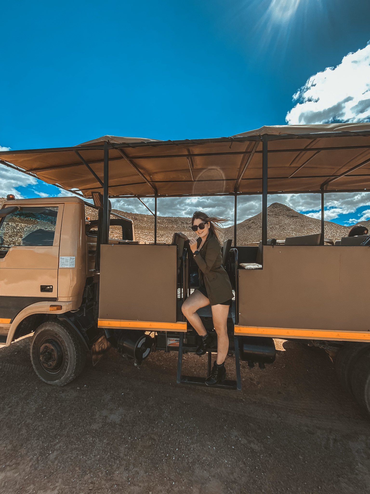 TW Pornstars - 2 pic. Lapushe. Twitter. Mais um sonho realizado. 9:52