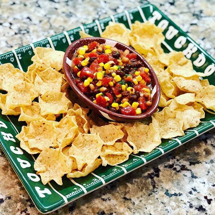 Tostitos's tweet photo. It’s #TostitosThursday! Tell us your #1 Tostitos dip for football watching and we may send you some.  🏈

📸: The Festive Friend https://t.co/WQvJrSbpju