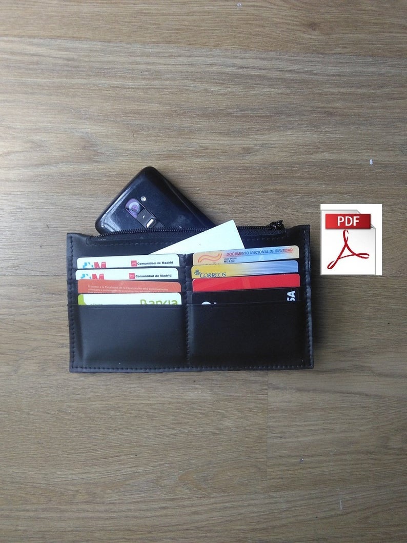 nurimupatterns's tweet image. Leather Wallet Pattern

ow.ly/BHbu50wZiJH

#nurimupattern #leatherwalletpattern #walletpattern #leatherpattern #leatherpdf #patternpdf