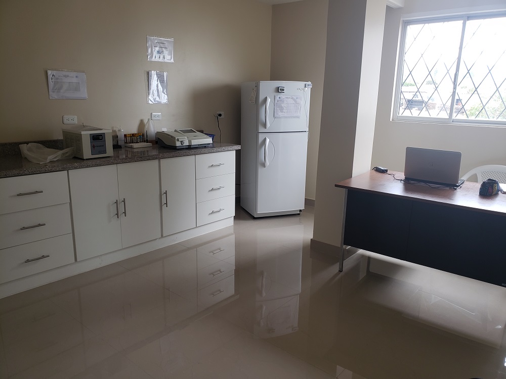 SantiagoPartner's tweet photo. Check out our new Laboratory! How does it look???
#Volunteer #Serve #Donate #Nonprofit #Charity #Philanthropy #OneDayProject #Ecuador #SantiagoPartnership #GiveBack #MissionTrip https://t.co/1eais3JM17