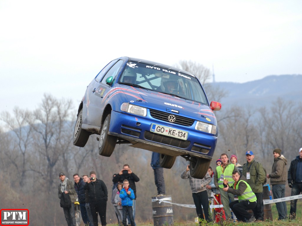 Thirteen R5 rally cars on Rally Show Santa Domenica ptm-autosport.com/2019/11/14/thi…