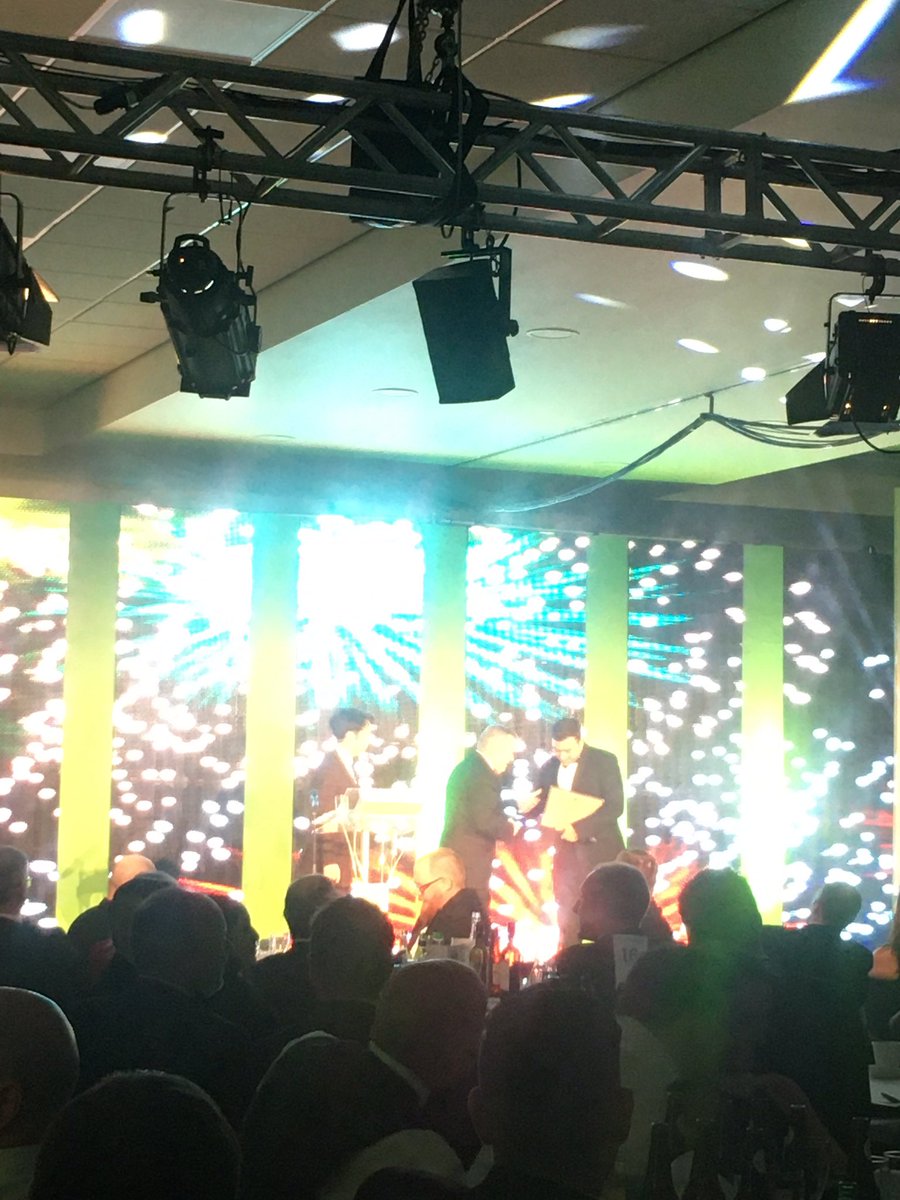 Congratulations to Suzuki, Winners of the City Car Manufacturer Award at this years GREENFLEET Awards 2019

Presented by: GREENFLEET
Headline Sponsor: @AlgorithmPeople 

#GFAwards19 #CityCarManuAward