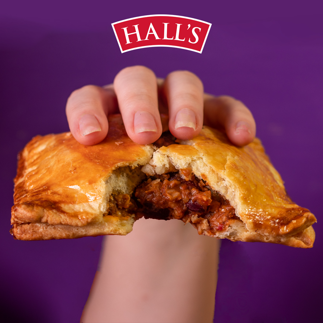 Haggis chilli pasty? Yes please! 

Want to know the recipe for this haggis chilli? Keep an eye on page 👀

#RecipeIdea #scottish #chilli