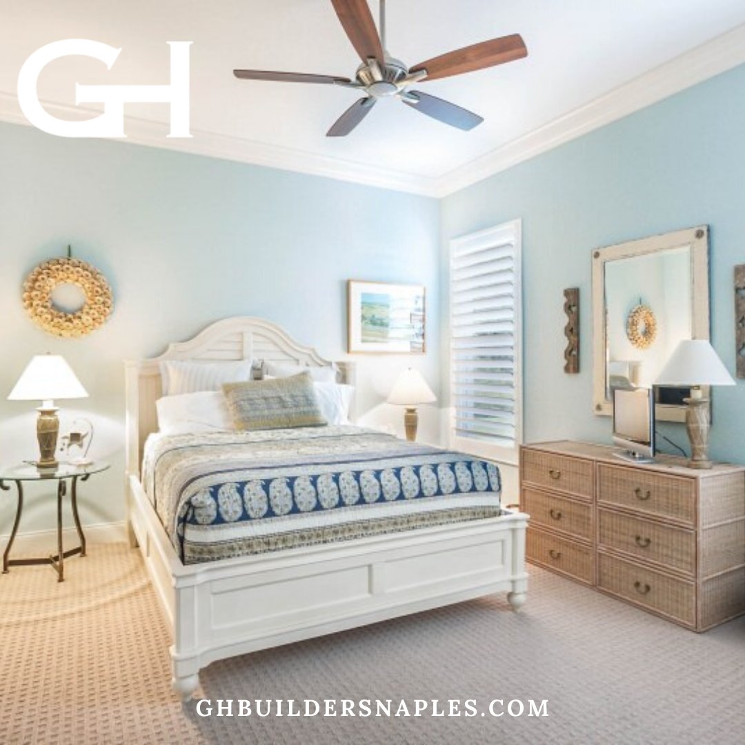 GH_Builders's tweet image. All of our homes come standard with interior Sherwin Williams flat paint on the walls and semi-gloss paint on the trims. #ghbuilders #customhomesinnaples #onyourlotbuilders #newconstructionhomes #goldengateestates