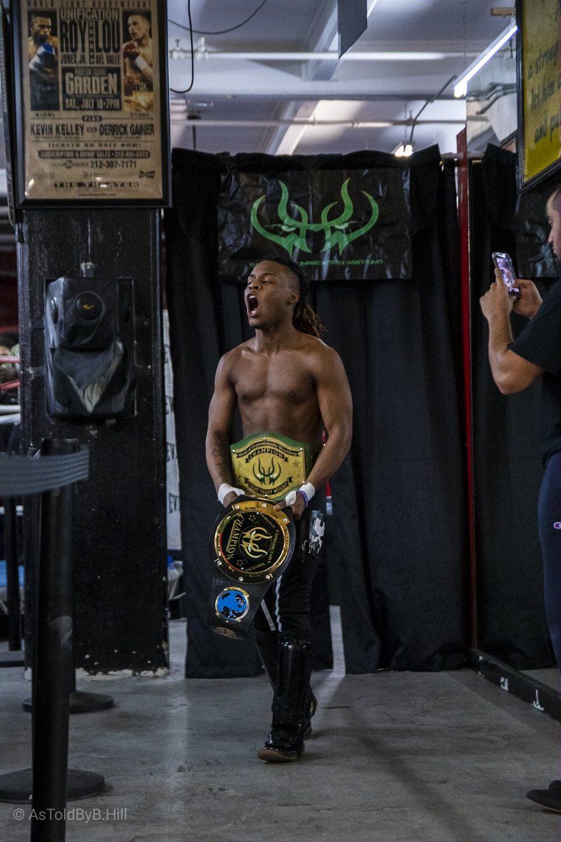 jboujii's tweet photo. Still Bushii. #ANDSTILL #BUSHII2BELTS #BUSHII2020. Almost a full year holding that Lightheavyweight title #WUW #wuwwrestling #johnnyrodz https://t.co/zcR69eLhAe