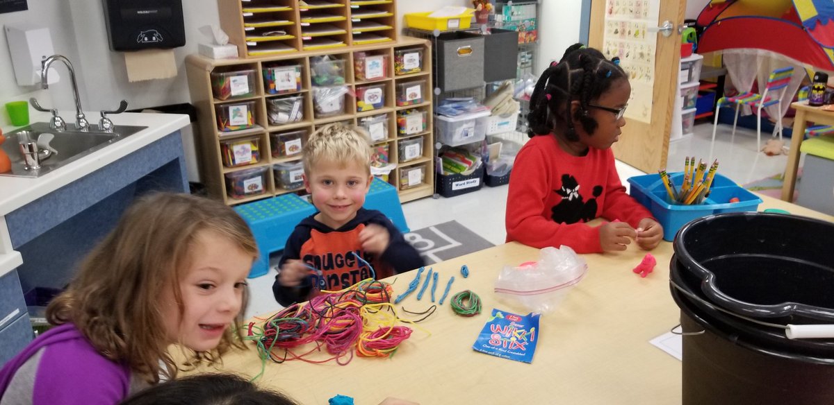 TC_AART's tweet photo. My @TCKindergarten friends are using their bubble gum brains to stretch their thinking and rise to the challenge! #fcpsPOG #GoalDirectedAndResilient #LearnThroughFailure #gallerywalk Overheard: S1-I can't do this right. S2- Don't say can't. It's "not YET"! ๐ค๐ @TerraCentreES https://t.co/dsv1x0Ygxm
