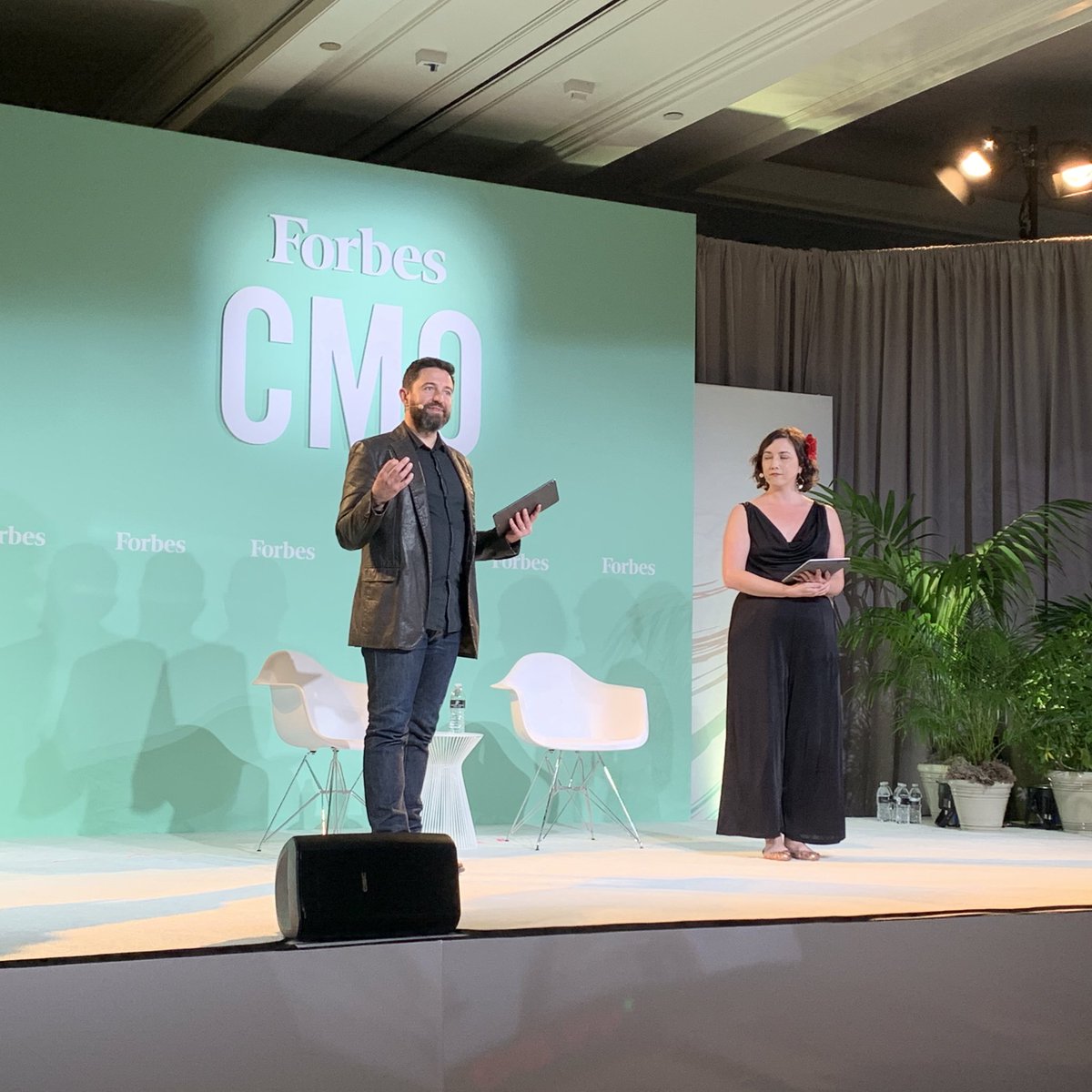 DeloitteDigital's tweet photo. Emotional response to sound is 86% correlated with the desire to engage or avoid an experience in the future. #ForbesCMO https://t.co/mSnsNSWiCb