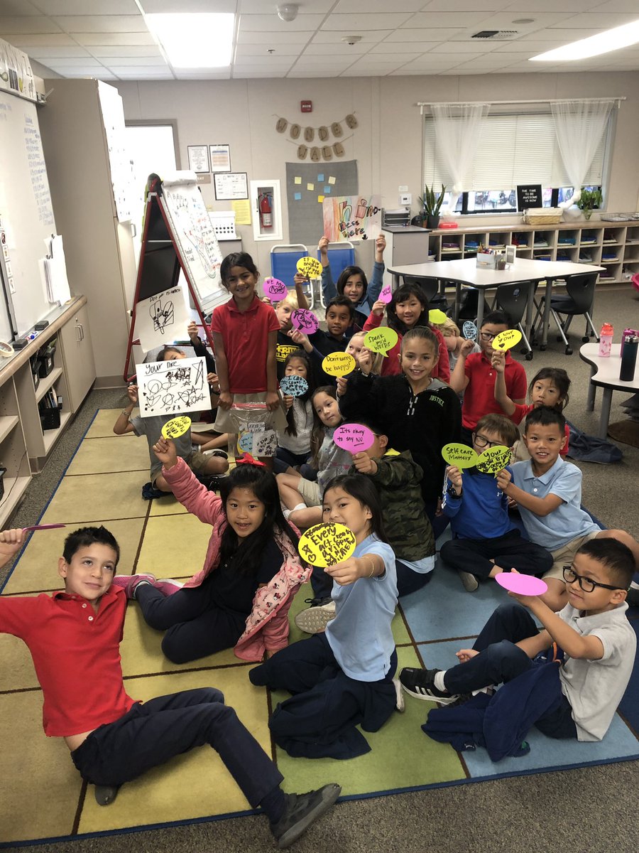 Continuing to spread kindness over here in room 408.  One of my students went home and made a little positive message to give to everyone in our class! #heritagebekind2019 <a href="/Heritage_TUSD/">Heritage Elementary</a>