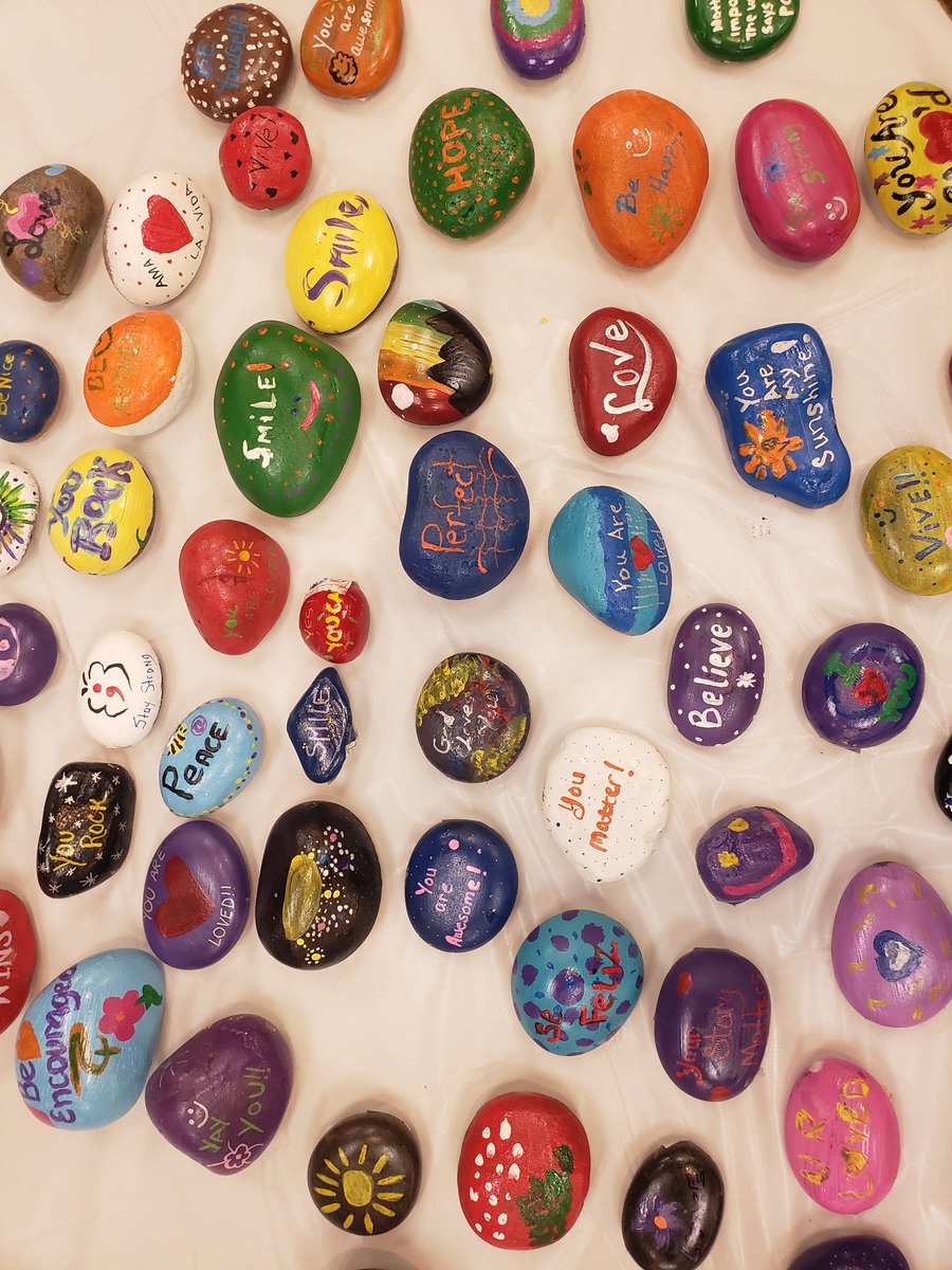 Itsalia (@itsalia1) on Twitter photo Today <a href="/hacemos_ATL/">HACEMOS Atlanta</a> partnered with WOA Atlanta to paint rocks of hope to promote suicide prevention. #acoge #actosdecompasiongenerosidad Today <a href="/hacemos_ATL/">HACEMOS Atlanta</a> partnered with WOA Atlanta to paint rocks of hope to promote suicide prevention. #acoge #actosdecompasiongenerosidad