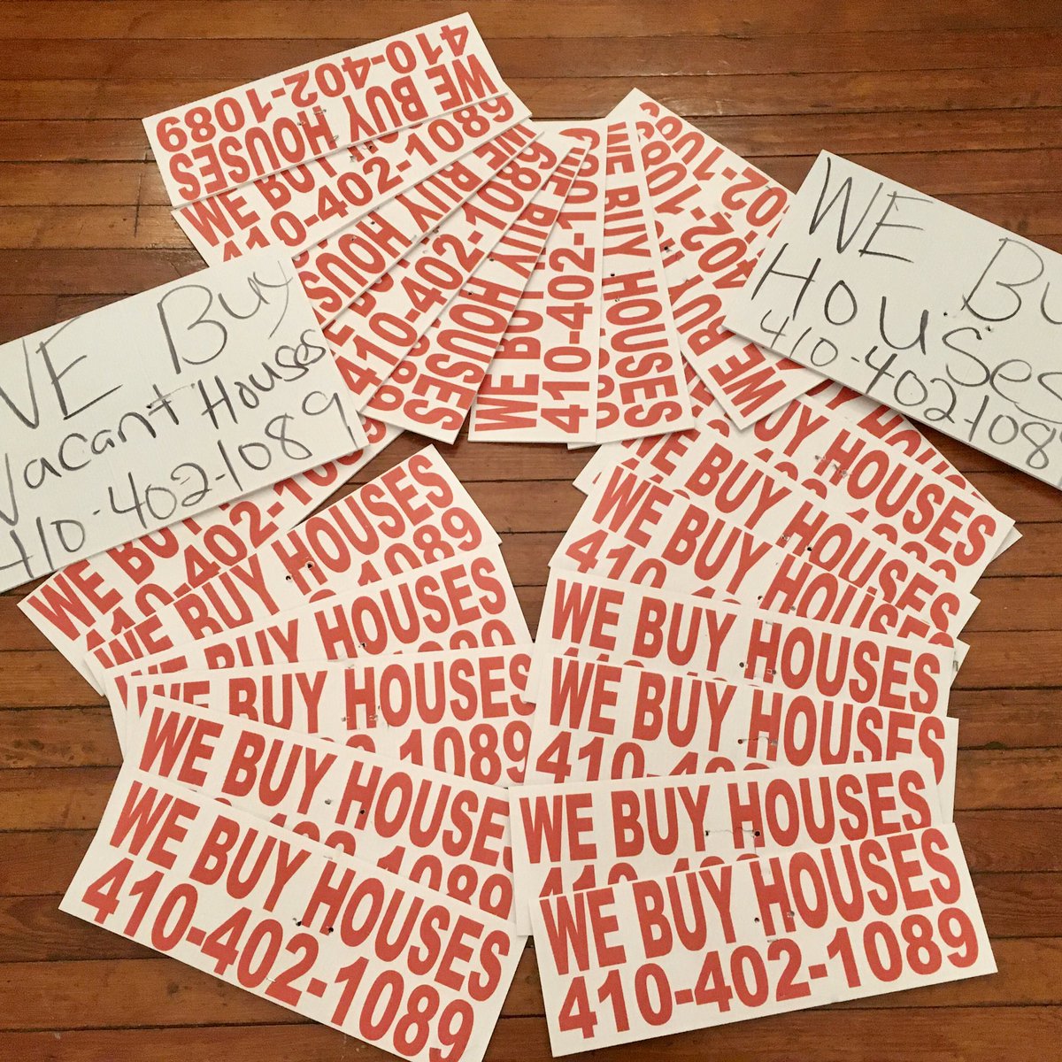 grahamprojects's tweet photo. After some millennial Baltimore County residing speculator called me this afternoon to try and rip me off for my home I went around and ripped off a bunch of predatory #banditsigns around Druid Hill Park. https://t.co/7eZBOqrY7n