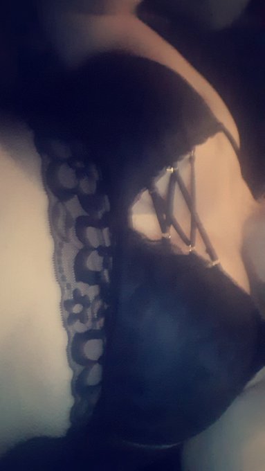 HMU for my premium  snap https://t.co/wFavVgxVCd