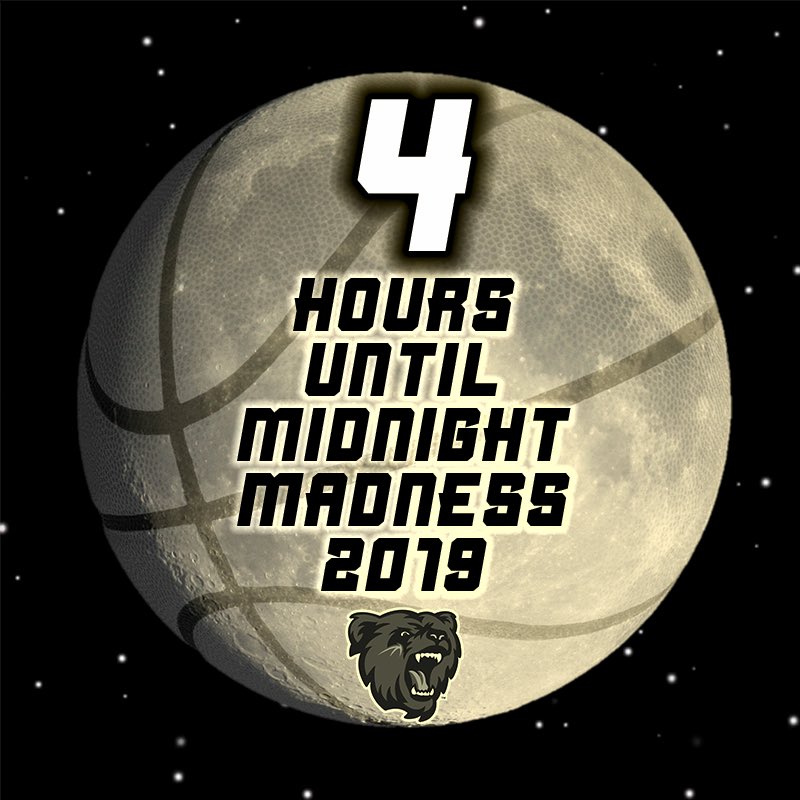 ⚫️ We are 4 hours away from an absolute blast of a time. Wear black, bring friends and let’s have fun. Be in Tinsley at 10. Concessions will be open from 9-midnight.⚫️
•
#BSUmidnightmadness