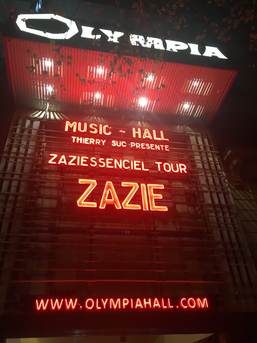legoux_cedric's tweet photo. Merci Zazie pour cette belle soirée genereuse .Merci a ta belle équipe #zazie #Olympia https://t.co/N4kGyn81UI