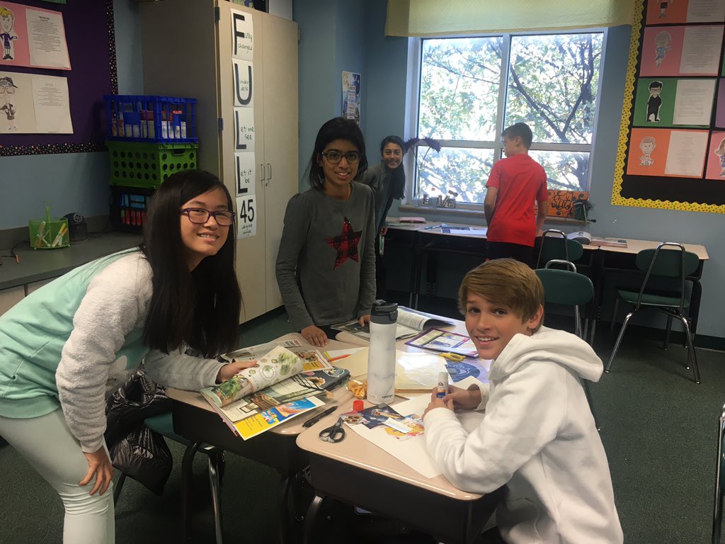 Searching for nonfiction text features! 🔎📊📰<a href="/EubanksDragons/">Eubanks Intermediate</a>